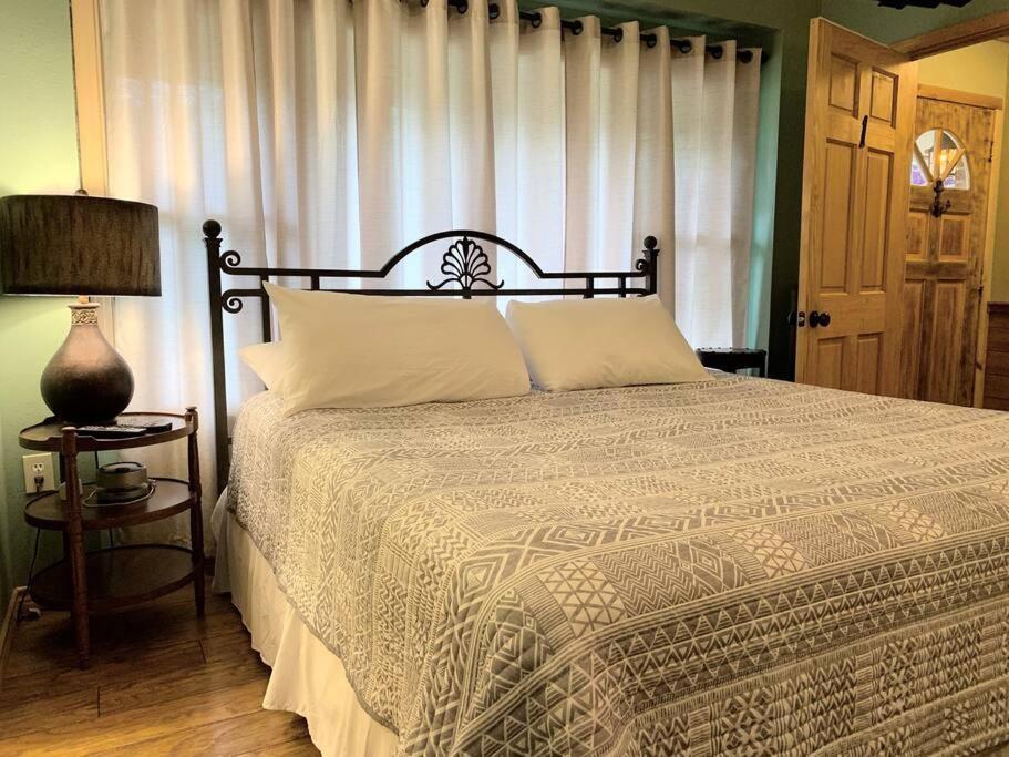 The River Haven - Sleeps 32 - On Guadalupe River Seguin Dış mekan fotoğraf
